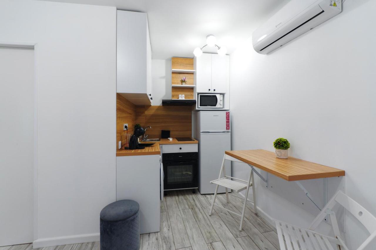 Bella House Apartaments Craiova Exterior photo