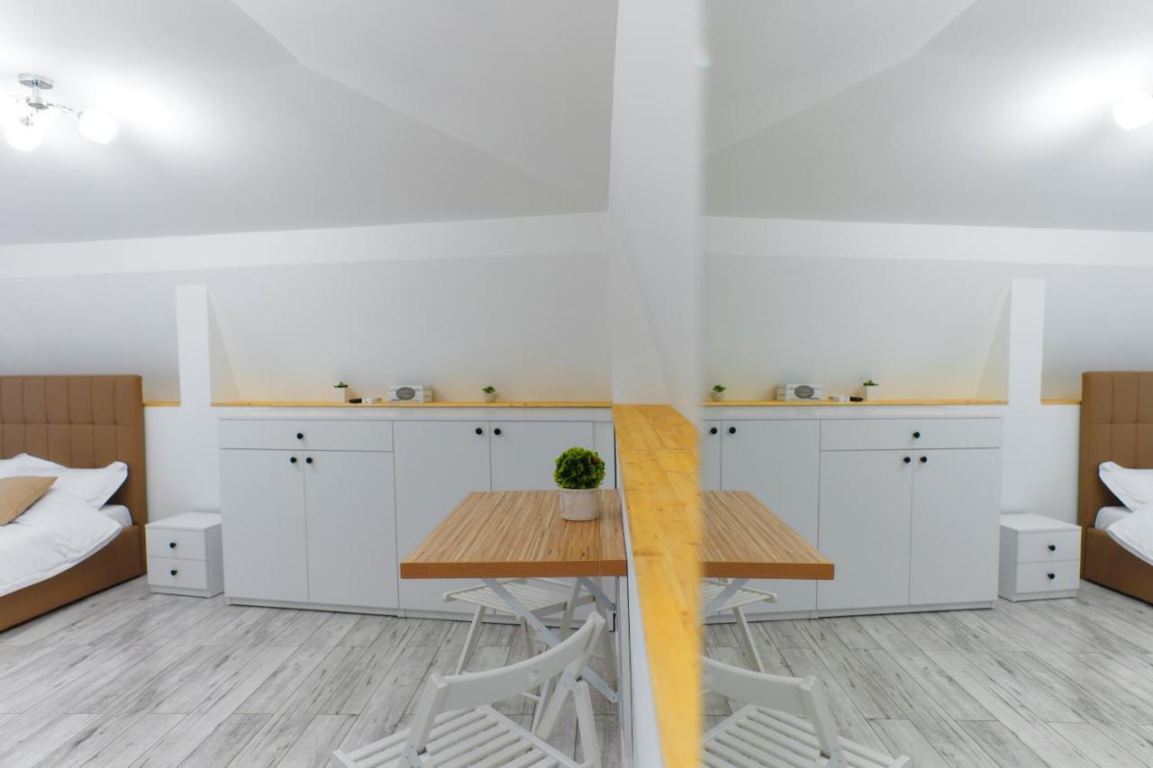 Bella House Apartaments Craiova Exterior photo