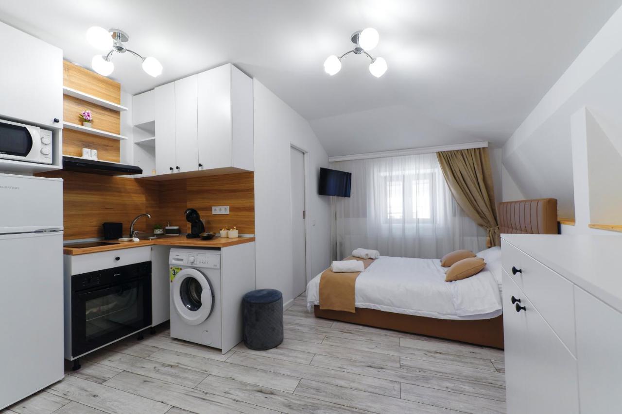 Bella House Apartaments Craiova Exterior photo